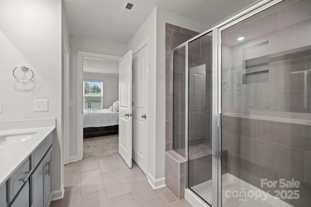 11040 Broadbent Court, Charlotte, NC 28278