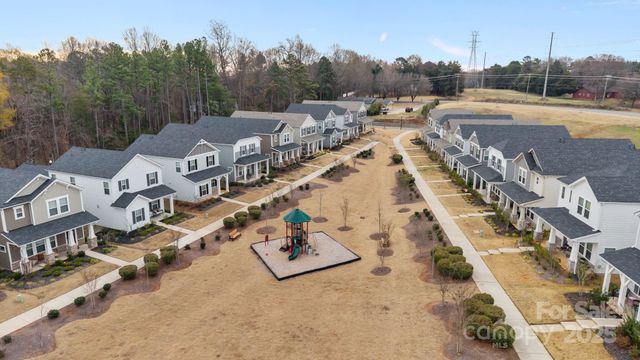 11040 Broadbent Court, Charlotte, NC 28278