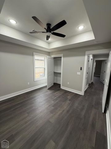 211 W Dewey, Manila, AR 72442