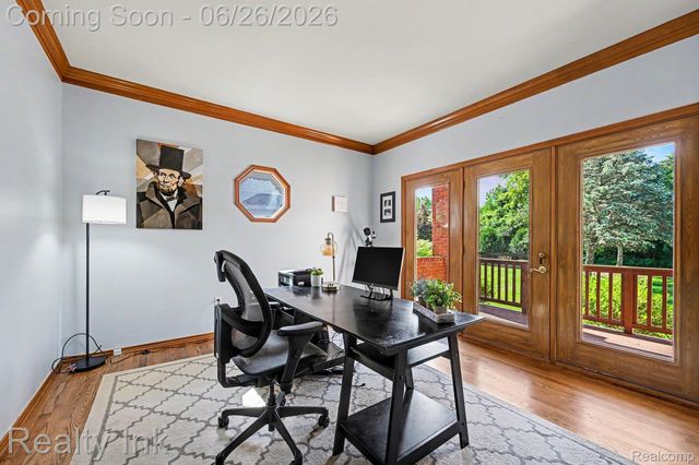 49195 Fox Drive S, Plymouth Charter Township, MI 48170
