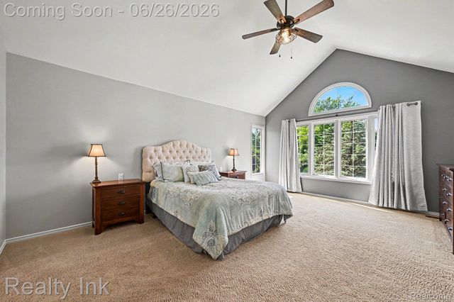 49195 Fox Drive S, Plymouth Charter Township, MI 48170