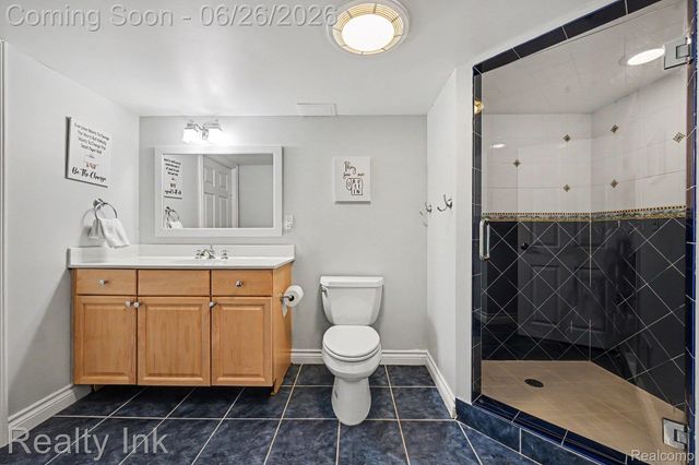 49195 Fox Drive S, Plymouth Charter Township, MI 48170