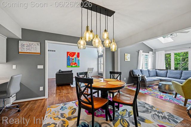 49195 Fox Drive S, Plymouth Charter Township, MI 48170