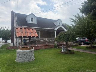 24 Wheeler Avenue, Valley Stream, NY 11580