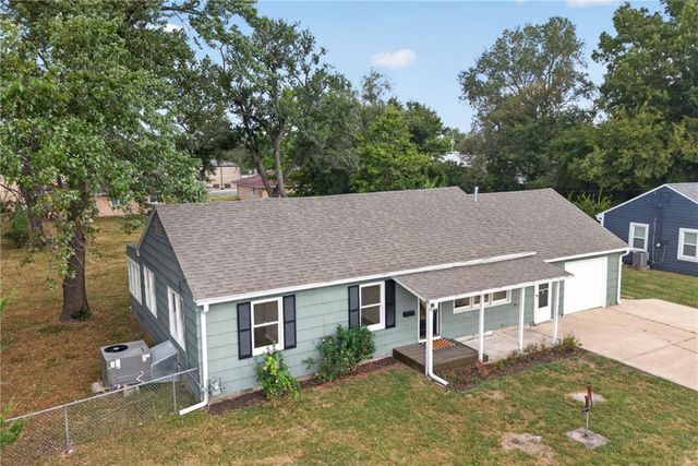 1037 S Brockway Street, Olathe, KS 66061