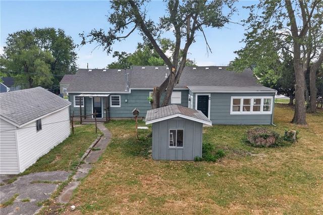1037 S Brockway Street, Olathe, KS 66061