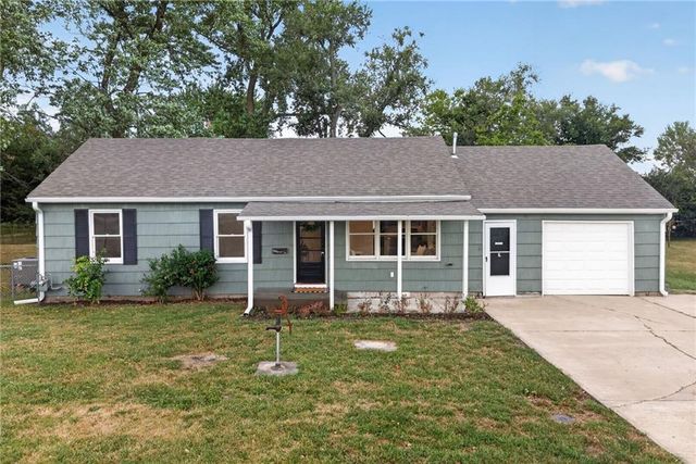 1037 S Brockway Street, Olathe, KS 66061