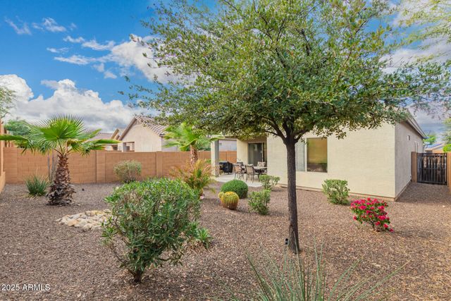 26157 W RUNION Drive, Buckeye, AZ 85396