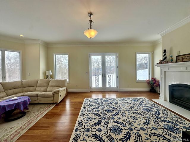 35 Balmoral Court, Harriman, NY 10926