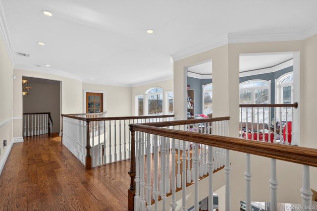 35 Balmoral Court, Harriman, NY 10926