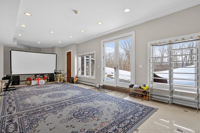 35 Balmoral Court, Harriman, NY 10926