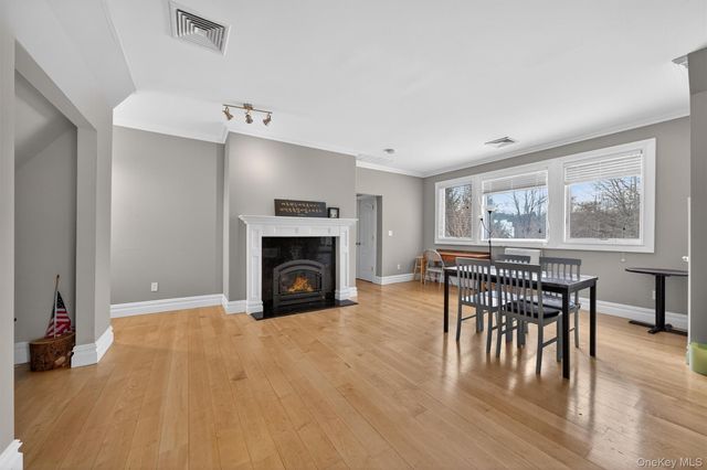 35 Balmoral Court, Harriman, NY 10926