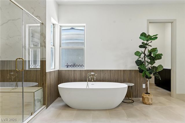 9408 Players Canyon Court, Las Vegas, NV 89144