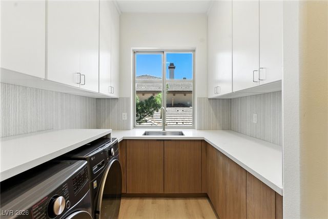 9408 Players Canyon Court, Las Vegas, NV 89144