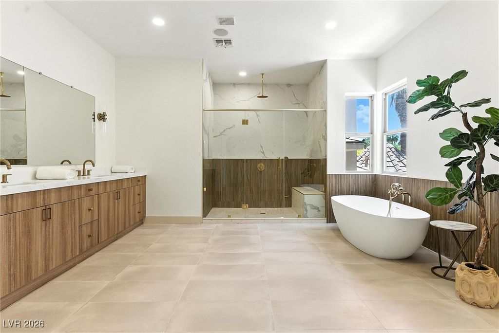 Image 38 of property listing at 9408 Players Canyon Court, Las Vegas, NV 89144