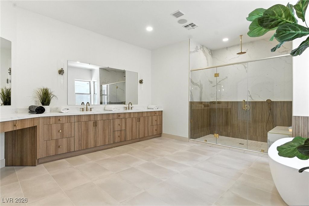 Image 40 of property listing at 9408 Players Canyon Court, Las Vegas, NV 89144