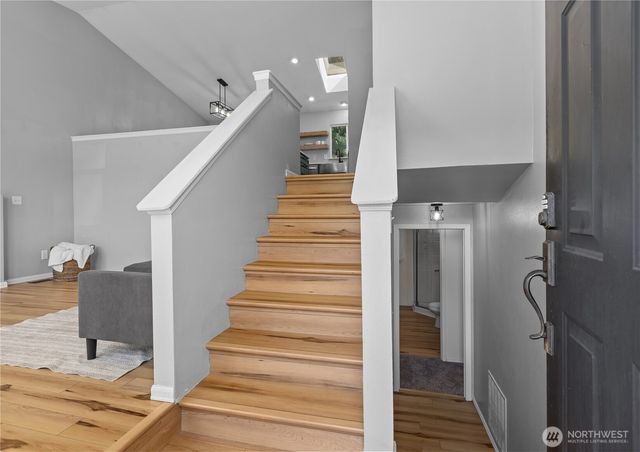 8409 4th Place SE, Lake Stevens, WA 98258