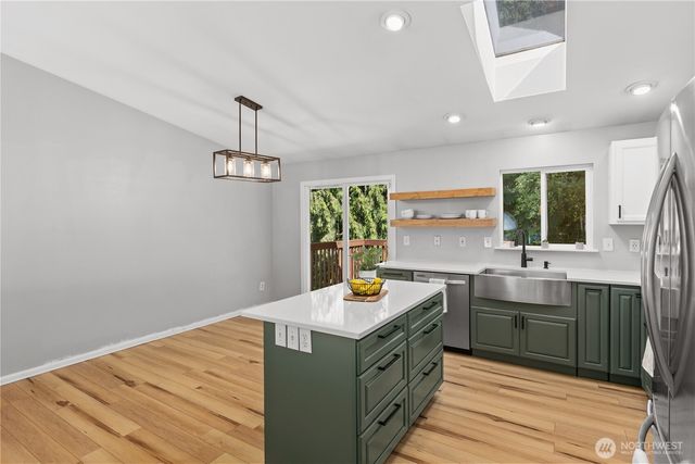 8409 4th Place SE, Lake Stevens, WA 98258