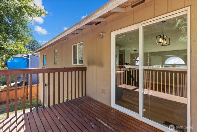 8409 4th Place SE, Lake Stevens, WA 98258