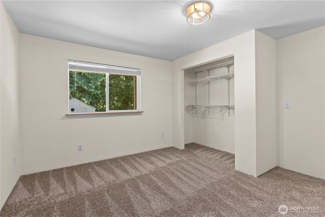 8409 4th Place SE, Lake Stevens, WA 98258