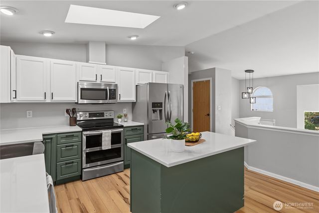 8409 4th Place SE, Lake Stevens, WA 98258