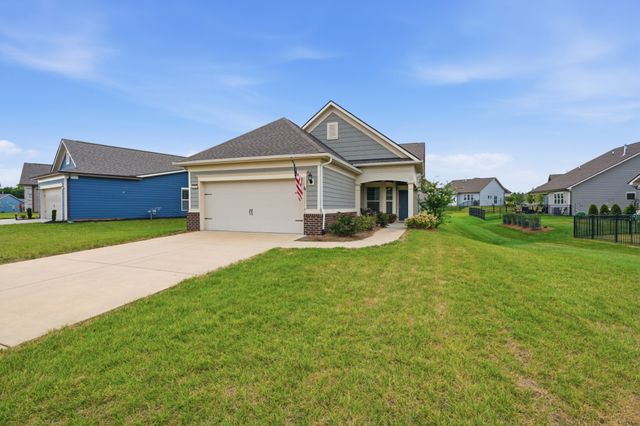 1402 Cannon Ln, Spring Hill, TN 37174