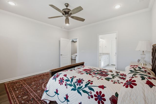1402 Cannon Ln, Spring Hill, TN 37174