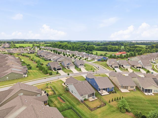 1402 Cannon Ln, Spring Hill, TN 37174