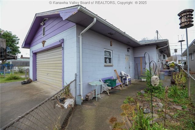 2125 Grant Avenue, St Albans, WV 25177