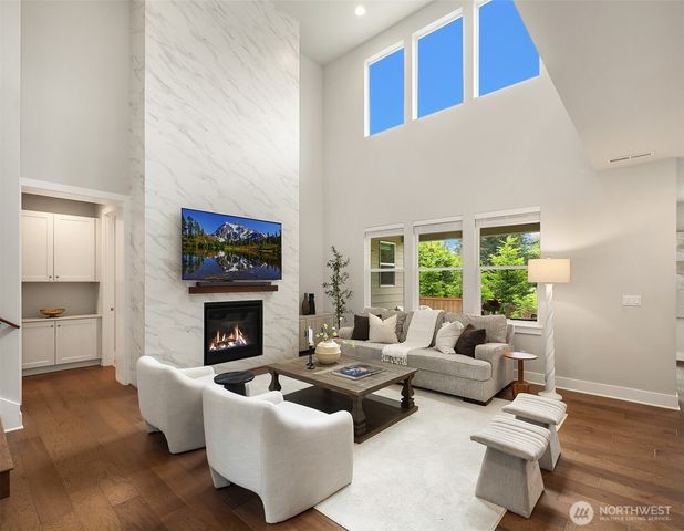 1796 Canyon Ave SE, North Bend, WA 98045
