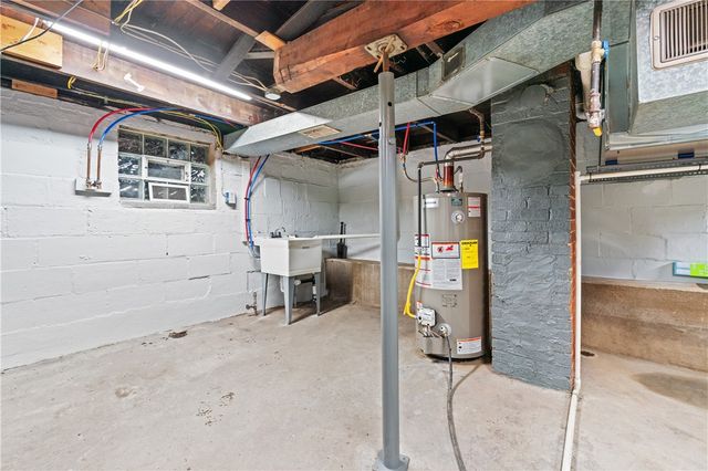 321 2nd St, Freeport Boro, PA 16229