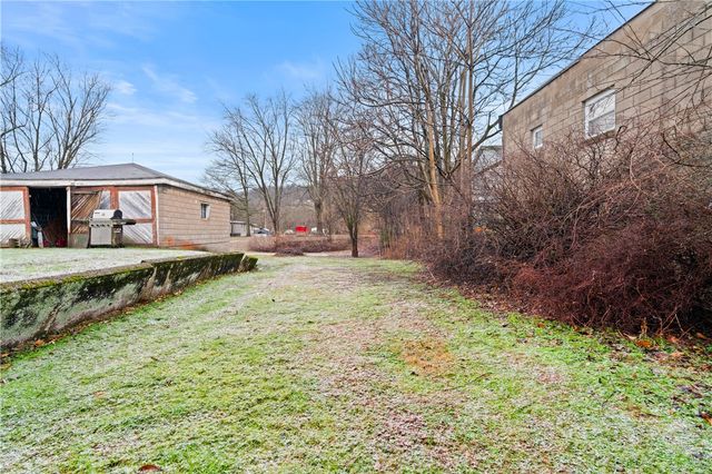 321 2nd St, Freeport Boro, PA 16229