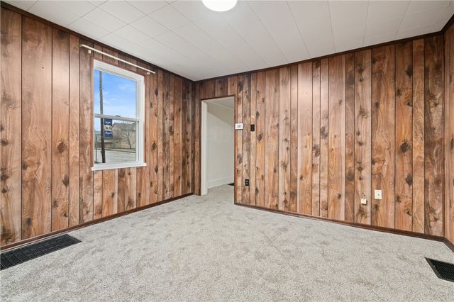 321 2nd St, Freeport Boro, PA 16229