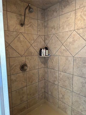 394 Sunland Park, Robinson, TX 76706