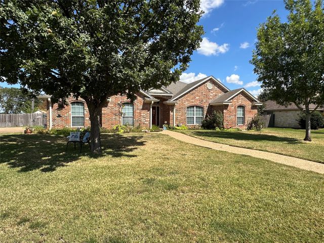 394 Sunland Park, Robinson, TX 76706