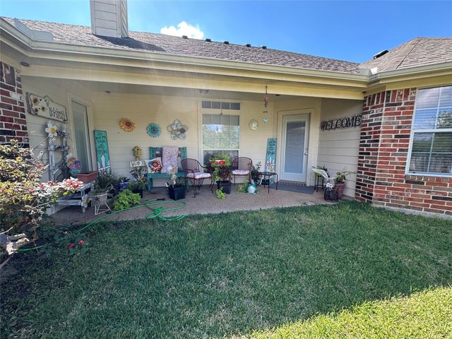 394 Sunland Park, Robinson, TX 76706