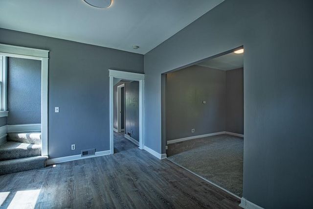 2203 E 37 Street, Kansas City, MO 64109