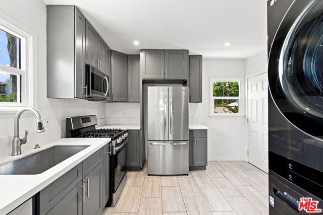 11485 Cumpston Street, North Hollywood (los Angeles), CA 91601