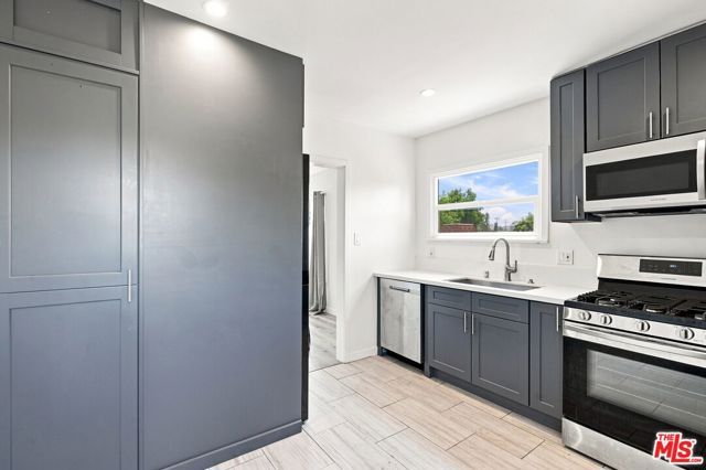 11485 Cumpston Street, North Hollywood (los Angeles), CA 91601