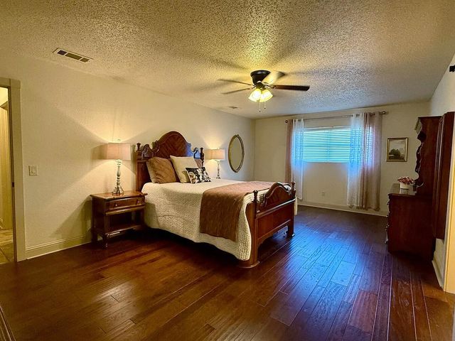 5607 80th Street, Lubbock, TX 79424