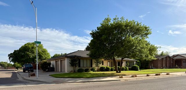 5607 80th Street, Lubbock, TX 79424
