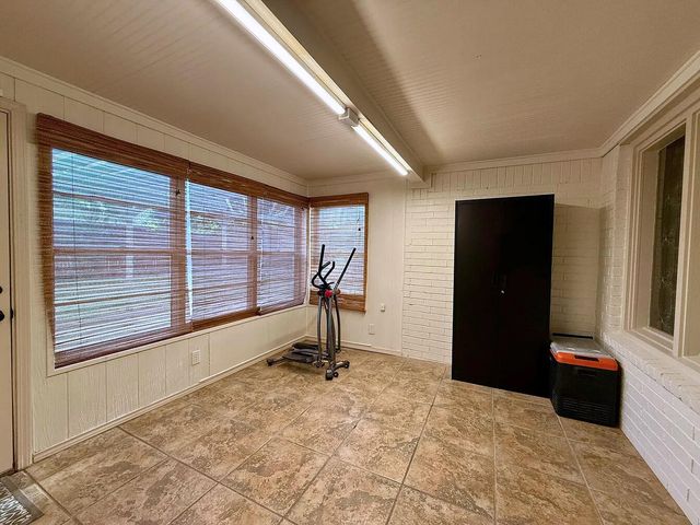 5607 80th Street, Lubbock, TX 79424
