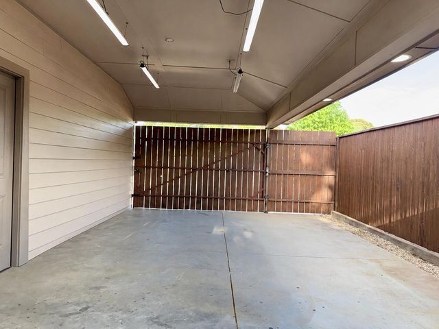 5607 80th Street, Lubbock, TX 79424
