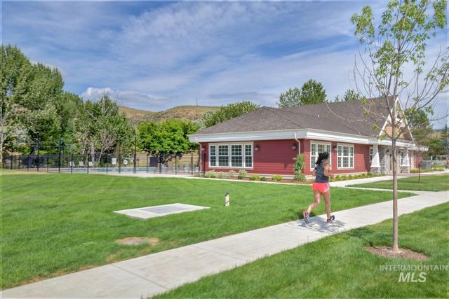 11635 N 24th Ave, Boise, ID 83714