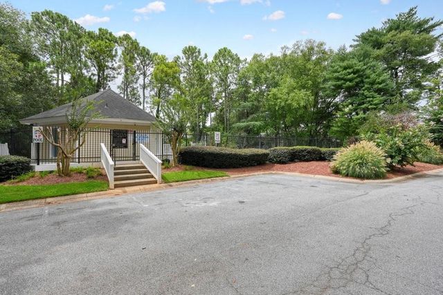 702 Augusta Drive SE, Marietta, GA 30067