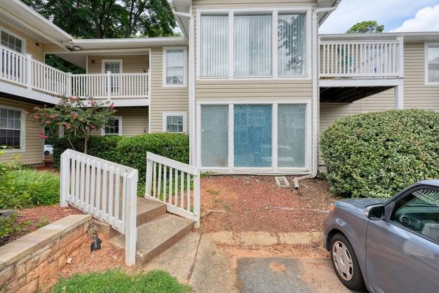 702 Augusta Drive SE, Marietta, GA 30067