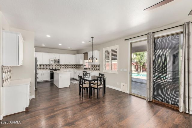 14136 W CALAVAR Road, Surprise, AZ 85379