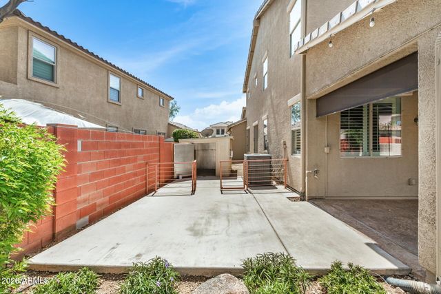 14136 W CALAVAR Road, Surprise, AZ 85379