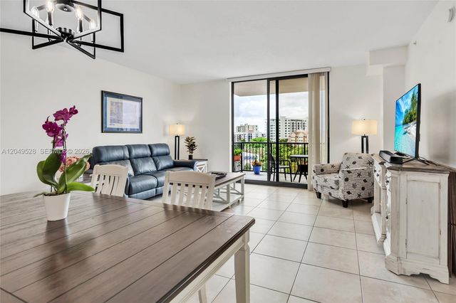 55 Merrick Way 744, Coral Gables, FL 33134