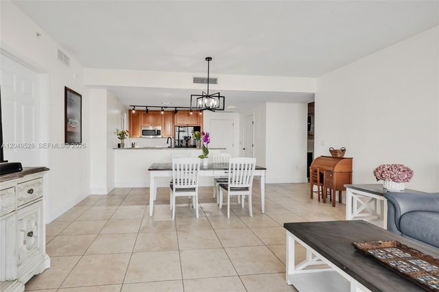 55 Merrick Way 744, Coral Gables, FL 33134